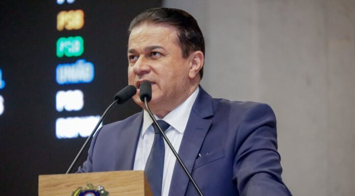 Deputado Adalto Santos eleito para comissão de ética da Alepe