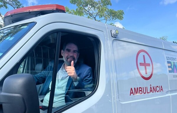 Gestão Anisio Viana conquista nova ambulância para Casa Nova