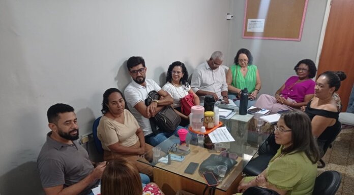 Secretária de Educação de Juazeiro participa de reunião do Conselho Municipal de Educação