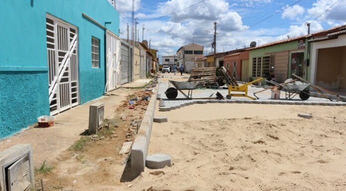 SAAE conclui rebaixamento de redes para pavimentação em 10 ruas de Maniçoba e amplia melhorias no povoado de Jatobá