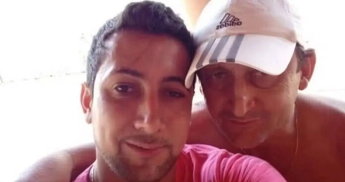 Pai tem infarto e morre após saber da morte do filho em acidente de carro em Goiás