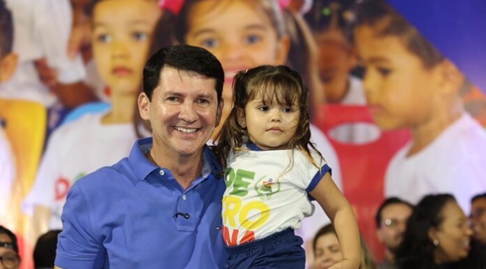 Onde era lixo, agora é escola de R$ 7 Milhões: Prefeito Simão cumpre promessa antiga