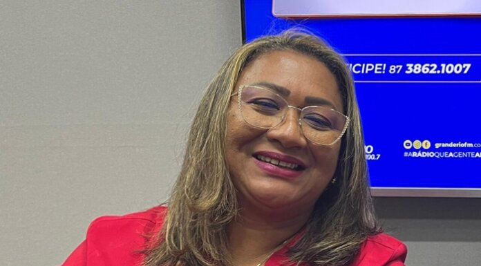 Perguntar não ofende: Quanto ganha a presidnete do STTAR?