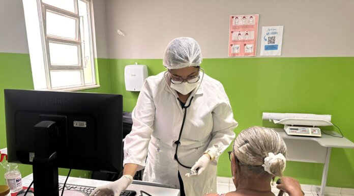 Sesau celebra Dia do Técnico e Auxiliar de Enfermagem destacando papel essencial desses profissionais na saúde de Juazeiro