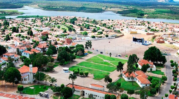 Prefeitura de Casa Nova alerta: servidores que não fizerem recadastramento obrigatório terão vencimentos suspensos