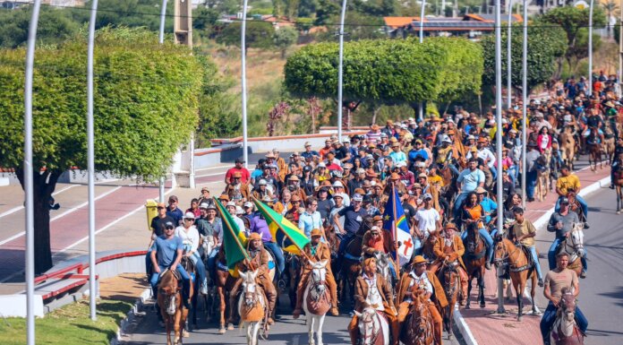 Missa do Vaqueiro encerra São João de Petrolina com bênçãos e devoção à cultura sertaneja