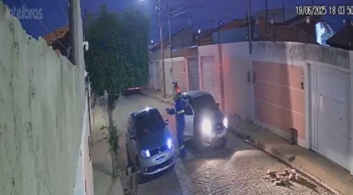 Homem é executado dentro de carro no Jardim São Paulo