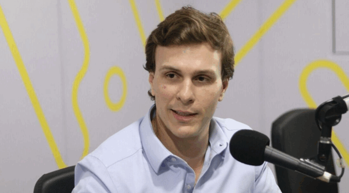 Miguel Coelho crava prioridade ao senado, critica polarização e defende candidatura forte para Pernambuco