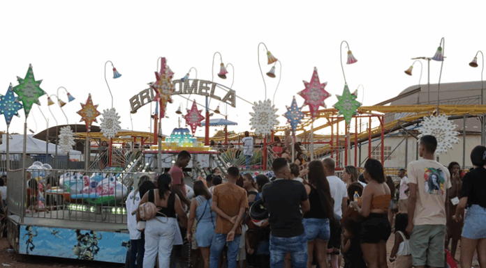 34ª Festa do Interior tem tarde especial com parque gratuito para mais de mil crianças em Casa Nova