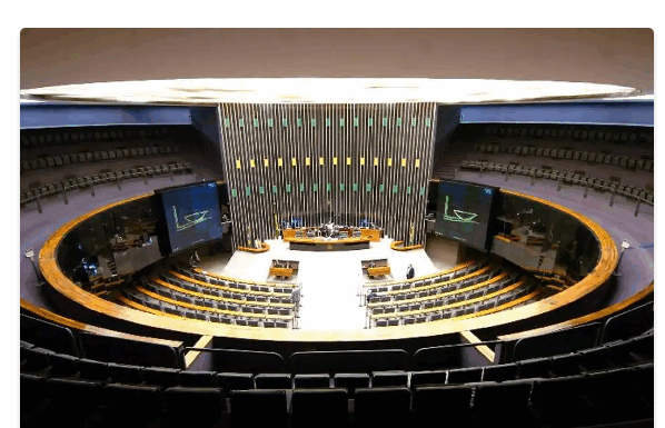 Lula veta aumento de número de deputados na Câmara