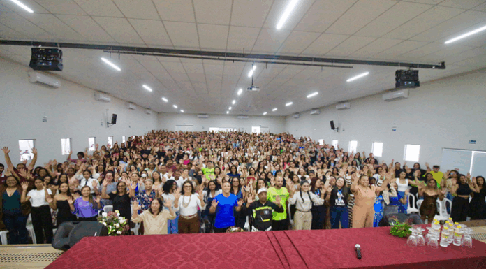 Jornada Pedagógica reúne em massa servidores da Educação de Lagoa Grande para retomada do ano letivo