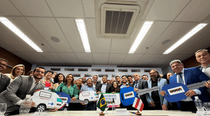 Gestão Anisio Viana conquista novos equipamentos de saúde em reunião com o governador