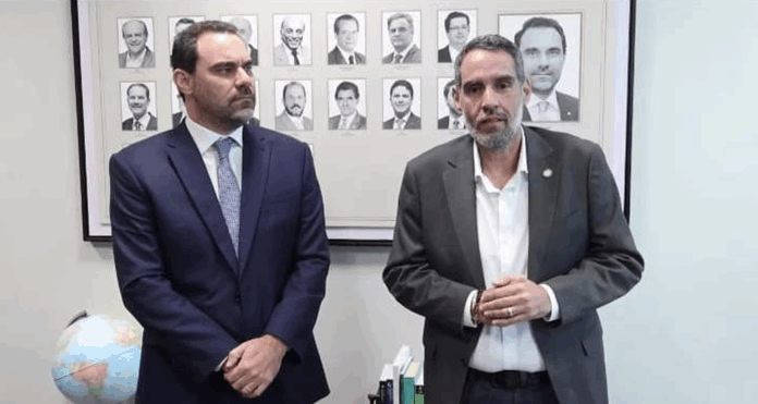 Prefeito Anisio Viana anuncia pavimentação para Santana do Sobrado