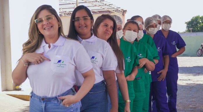 Prefeitura de Casa Nova entrega fardamento aos colaboradores do Hospital Municipal