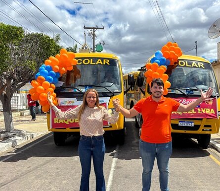 Coluna do Blog: Orocó reforça transporte escolar com mais dois ônibus entregues pelo programa Juntos pela Educação