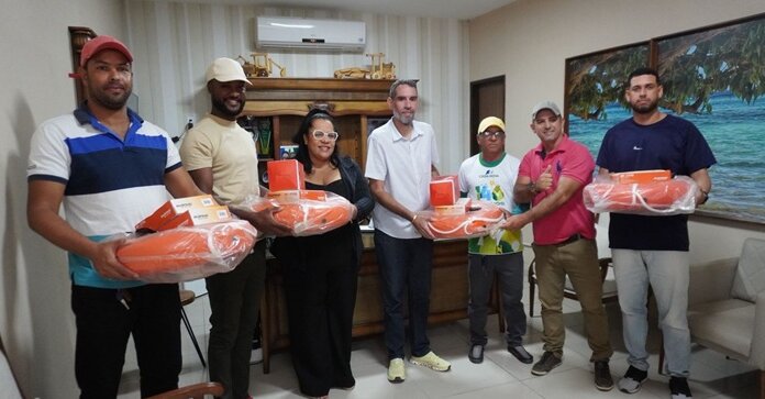 Casa Nova reforça segurança dos banhistas com novos equipamentos para salva-vidas