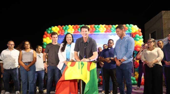 Com ritmo intenso de obras, Simão autoriza construção de creche no bairro Novo Tempo I