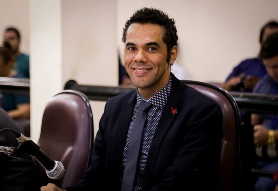 Professor Gilmar Santos anuncia pré-candidatura