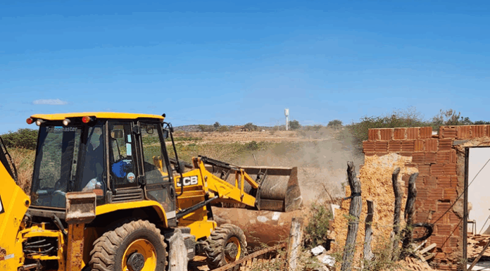 Defesa Civil atua na Baraúna para evitar acidentes em estrutura comprometida
