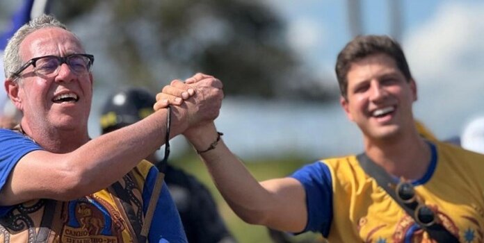 Coluna do Blog: Álvaro Porto solta o que João Campos não disse