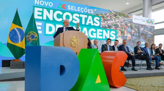 Lula anuncia R$ 450 milhões para obras de micro e macrodrenagem na Bahia. Juazeiro vai receber R$ 60 milhões