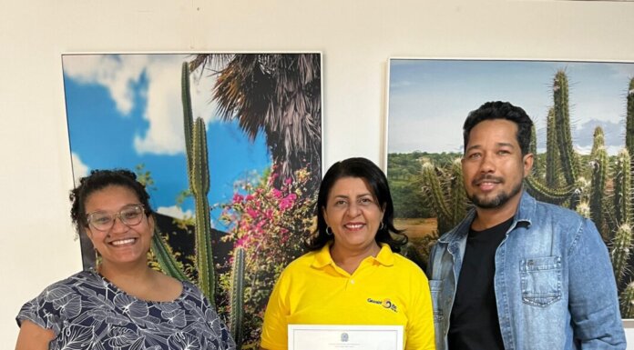 Programa Nossa Voz recebe moção de congratulações pelos 20 anos de história