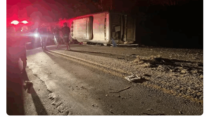 Ônibus envolvido em acidente com 15 mortos em Pernambuco voltava para cidade da Bahia; vítimas viajaram para fazer compras