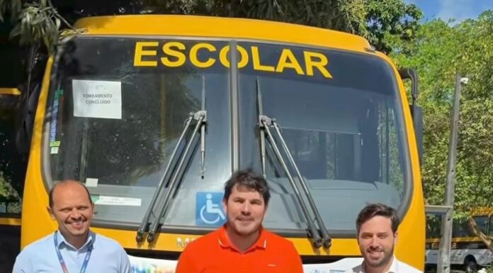 Prefeito Ismael Lira reforça compromisso com a educação e amplia frota em Orocó