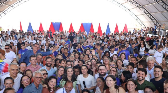 Corrinha de Geomarco mostra força em Dormentes ao Lado de Raquel Lyra e enfraquece Josimara