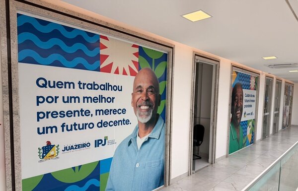 Pau Brasil Motos – Dezembro 25 – CONSORCIO – Mobile IPJ antecipa pagamento de aposentados e pensionistas e injeta mais de R$ 6,5 milhões na economia de Juazeiro