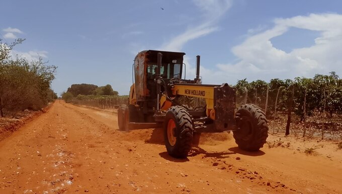 Gestão Anisio Viana garante R$ 5 milhões através de emenda parlamentar do senador Angelo Coronel para recuperar estradas vicinais