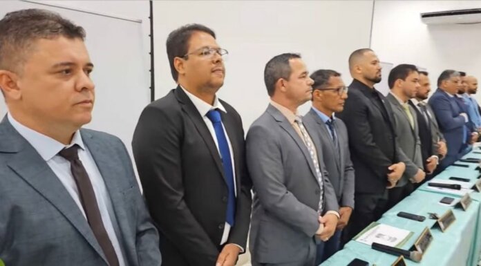 Três novos vereadores tomam posse em Sento Sé após cassação dos vereadores do PSD; Edilson dos Boscos é novo vice-presidente
