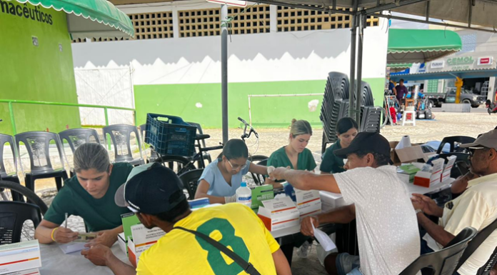 Sesau realiza ação do Dezembro Vermelho com foco em informação acessível, acolhimento e prevenção