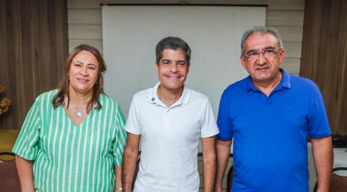 Unidos pela mudança: Suzana, Isaac e ACM Neto reúnem multidão e apresentam novo caminho para a Bahia em Juazeiro