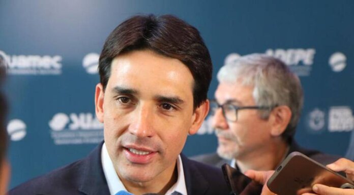 Silvio Filho anuncia saída de Ministério e deve acirrar briga pelo Senado Foto: Paullo Allmeida/FolhaPE