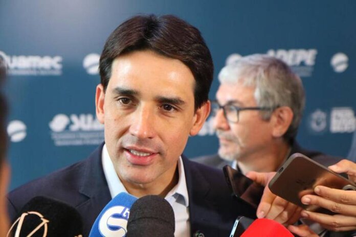 Foto: Paullo Allmeida/FolhaPE