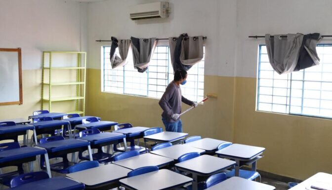 Prefeitura de Petrolina reforça preparação das escolas para o início do ano letivo