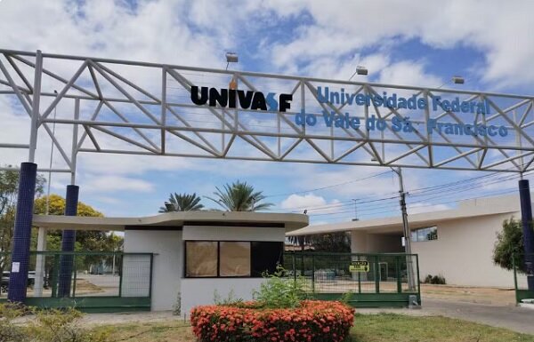 Abertas inscrições para concurso público para professor da Univasf
