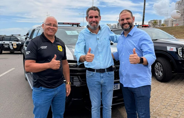 Casa Nova reforça segurança pública com três novas viaturas para as polícias Civil e Militar