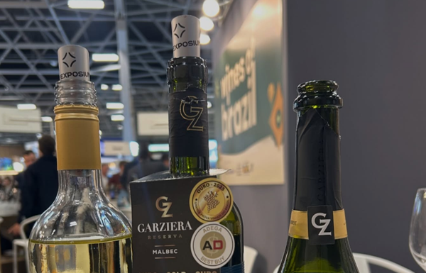 Do Brasil para o mundo: Garziera apresenta rótulos premiados na Wine Paris