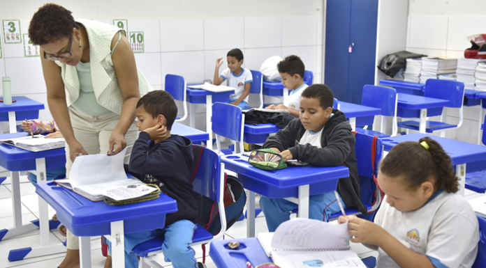 Câmara aprova reajuste salarial de 5,5% para professores da rede municipal de Juazeiro