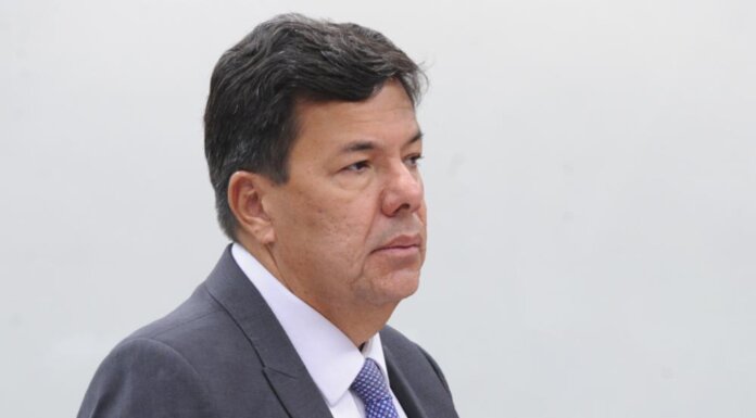Mendonça aponta impasses políticos e pede cancelamento da Federação União Progressista