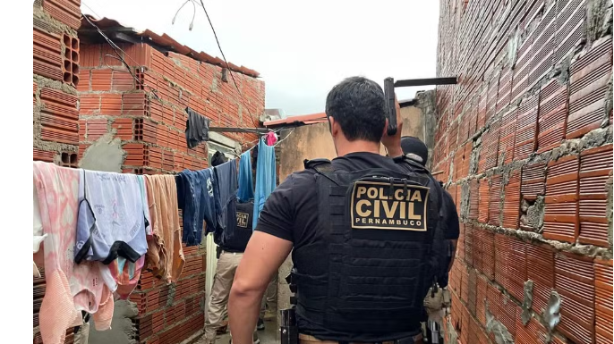 Polícia Civil realiza operação contra homicídios e tráfico de drogas em Juazeiro e Petrolina