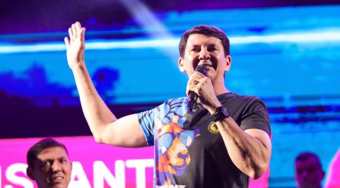 Simão Durando anuncia data do lançamento do São João de Petrolina