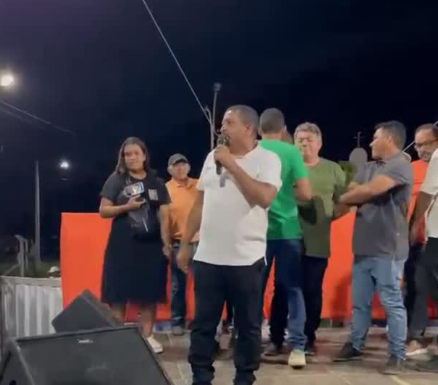 Tatinha da Saúde destaca avanço de Orocó durante ordem de serviço de nova escola no Projeto Brígida