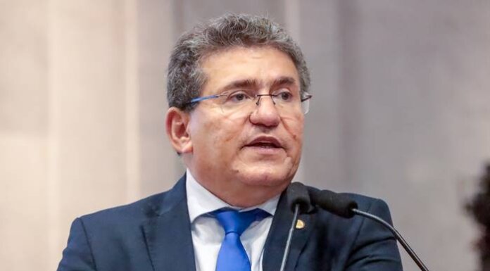 Câmara de Lagoa Grande concede Título de Cidadão Lagoagrandense a Luciano Duque