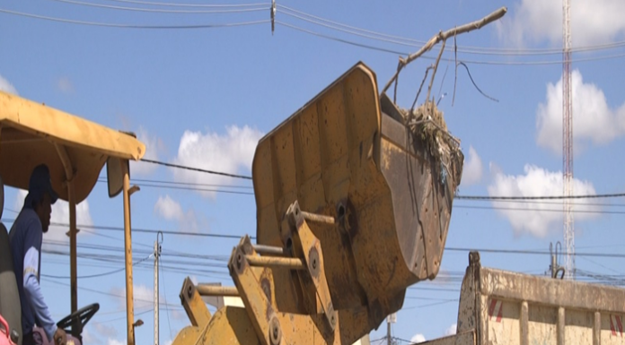 Juazeiro Limpa nos Bairros leva mutirão de limpeza e melhorias ao Residencial Dr. Humberto Pereira