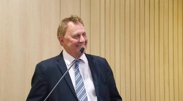 Câmara de Petrolina homenageia Jorge Garziera com título de cidadão e medalha Dom Malan