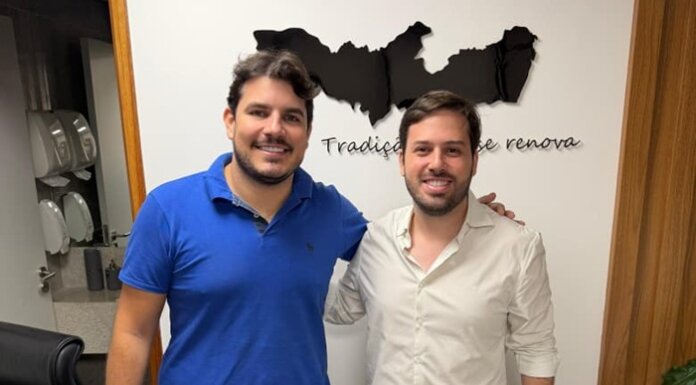 Ao lado do Prefeito Ismael Lira, Deputado Aglailson Victor anuncia recursos para construção da Praça da Cohab Velha em Orocó