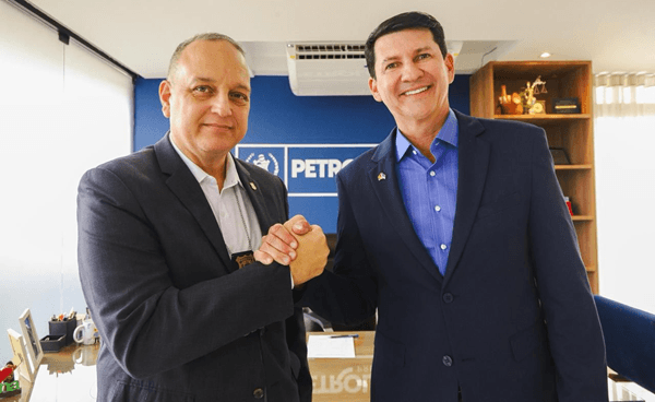 Prefeito Simão nomeia Delegado Silvestre como novo secretário de Segurança de Petrolina